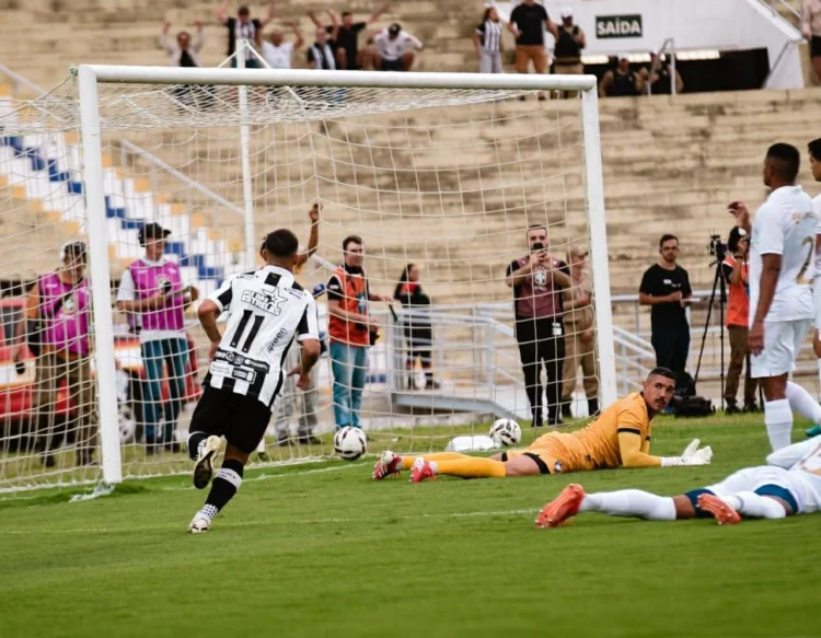 ​Treze goleia na estreia da Série D 2026; Sousa perde fora e larga em desvantagem