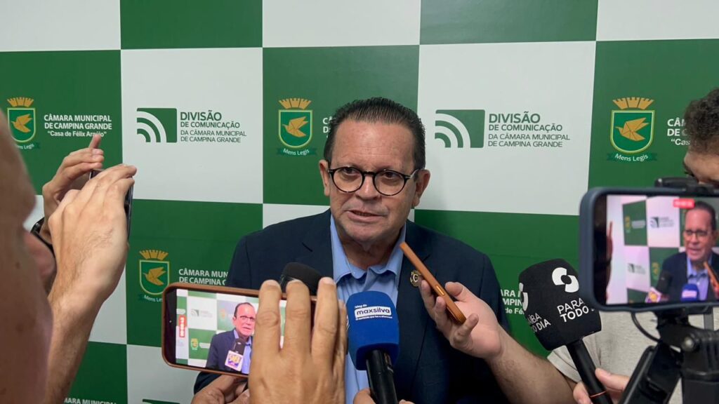 Aprovado pela Câmara, projeto de Olimpio que obriga comunicação de abandono de idosos em asilos aguarda sanção do prefeito
