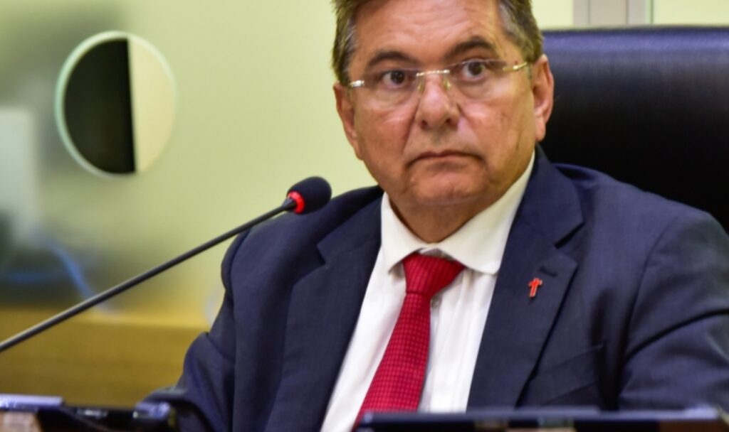 ​Galdino defende parceria privada na Cagepa e rebate oposição: “Quem quer privatizar é o PL”