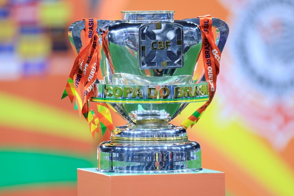 Calendário do  Brasileirão é paralisado para o retorno da Copa do Brasil